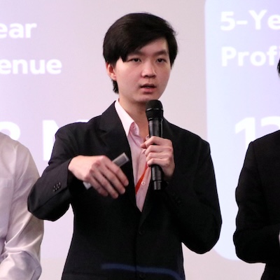 Siravit Tanrattanawon presenting at GEWERTZ Square
